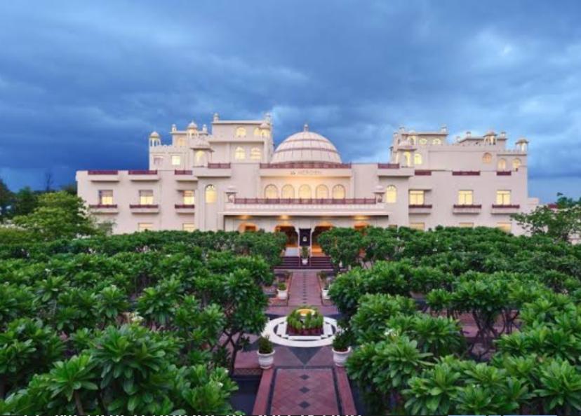 The Wedding Website of Shray Mathur and Saloni Mathur