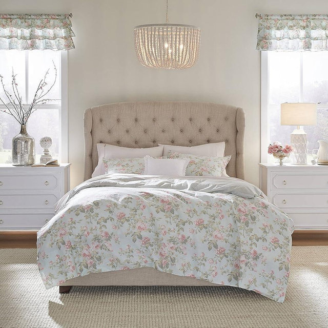 Laura Ashley Home - King Duvet Cover Set, Reversible Cotton Bedding with Matching Shams, Breathable Home Decor for All Seasons (Madelynn Blue, King)