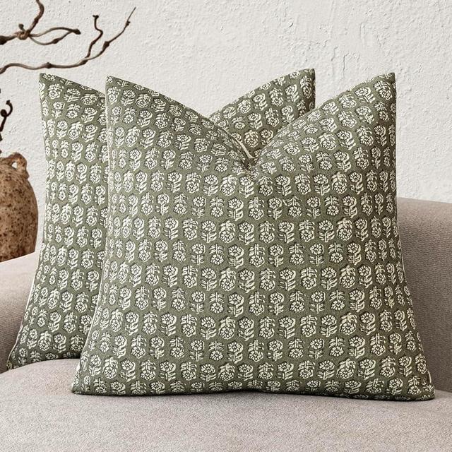 Foindtower Set of 2 Decorative Vintage Floral Print Throw Pillow Covers Neutral Modern Farmhouse Cushion Covers Boho Home Decor for Sofa Chair Couch Bedroom Living Room Outdoor,18×18 Inch,Sage Green