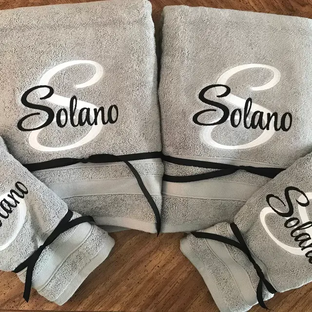Custom Monogrammed Towel- Monogrammed Towel Set - Towel Set - Wedding Gift - Graduation Gift - Gift