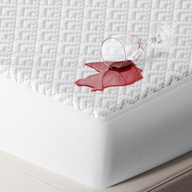 Niagara Waterproof Viscose Made from Bamboo Mattress Protector King 78x80 Non Noisy Cooling Breathable Ultra Plush Absorbent Extra Deep Fits 20 Inches Deep Mattress