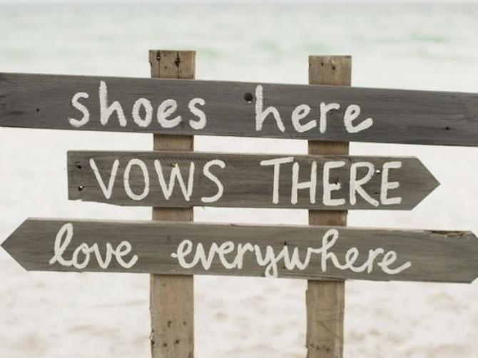 The Wedding Website of Lindsay Mentzer and Hector Montes