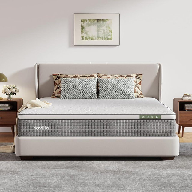 Novilla 12 Inch King Mattress,Hybrid Mattress King Size with Silky Cool Fabric, Gel Memory Foam & Pocketed Coils for Motion Isolation & Refreshing Cool Nights CertiPUR-US Certified Mattresses in a Box