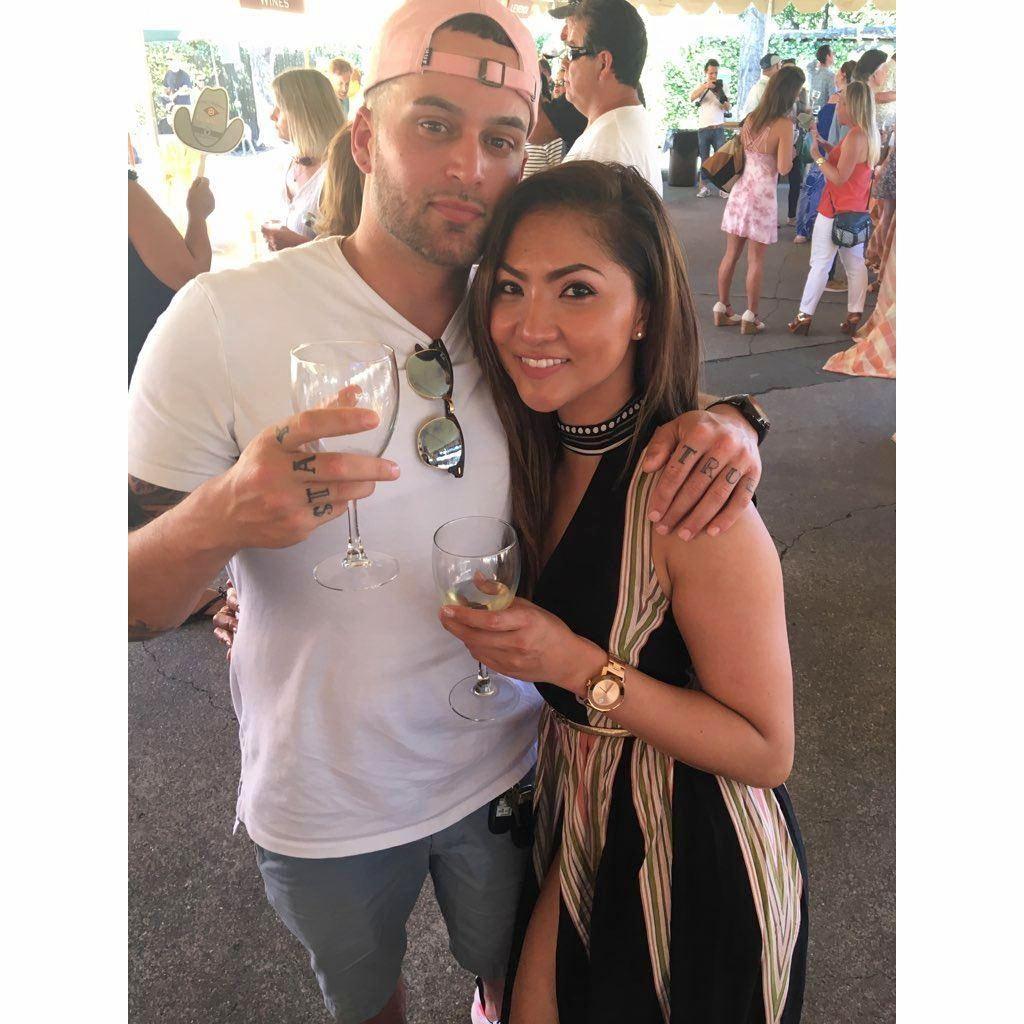 5/2019 - First Napa date and the first time Darek met my sisters.