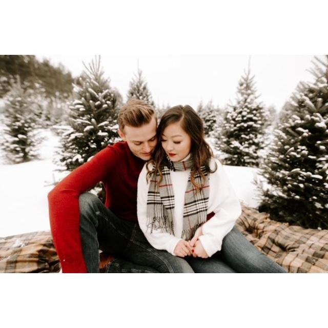 Winter Engagement Shoot

Jan. 2020