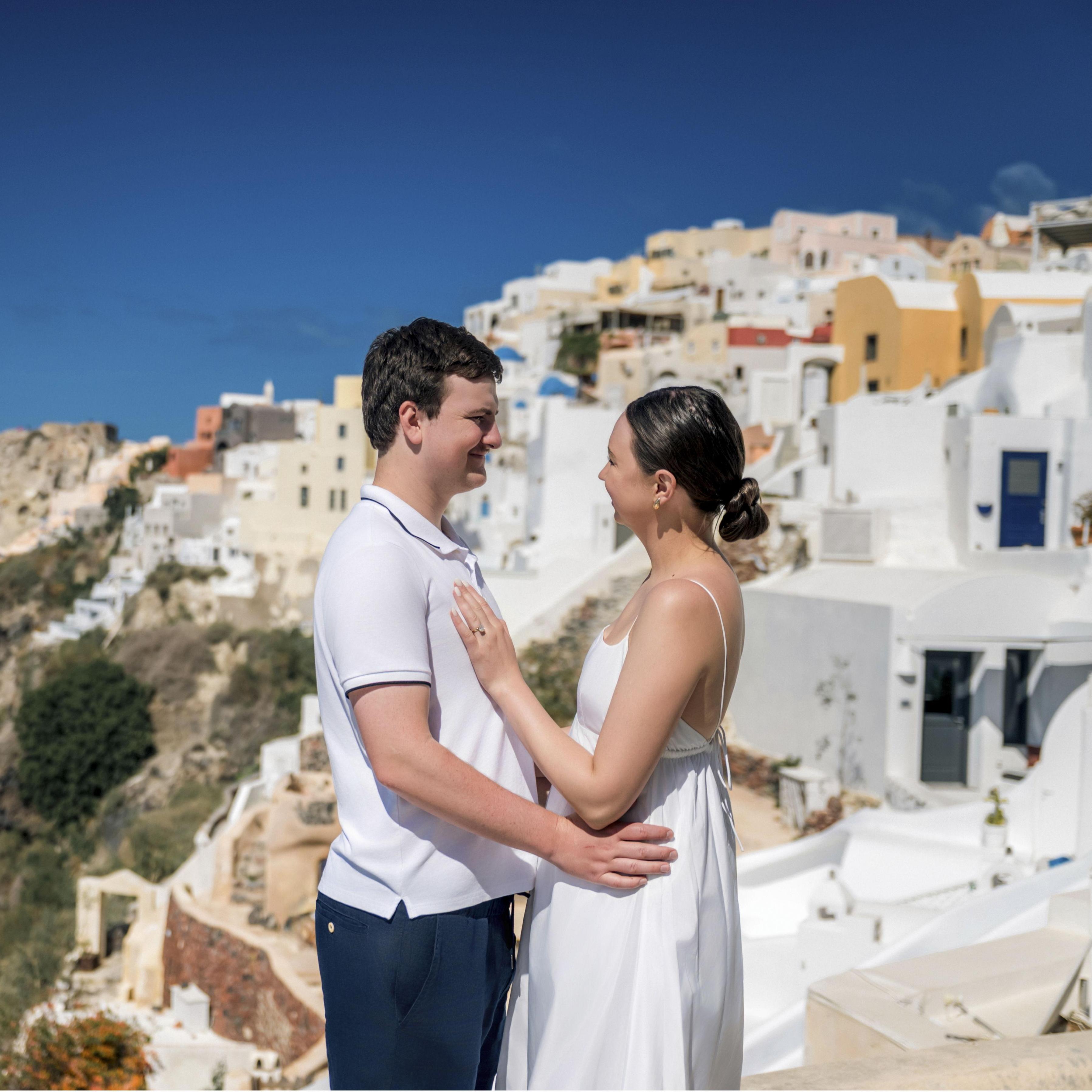 Jake proposed to Mireille in Santorini,Greece