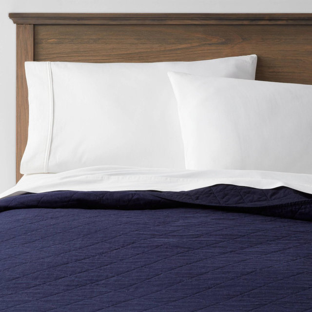 King Diamond Stitch Cotton Linen Quilt Navy - Threshold™