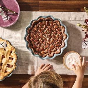 Heritage Fluted Pie Dish