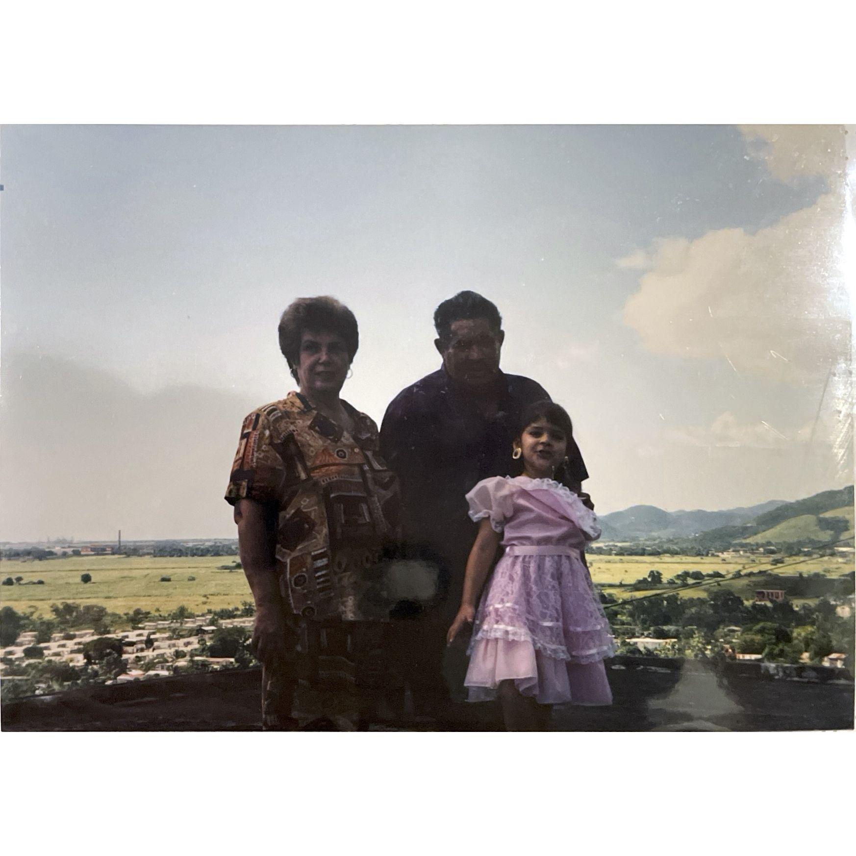 Jessica, just before her 5th birthday, with her grandparents.