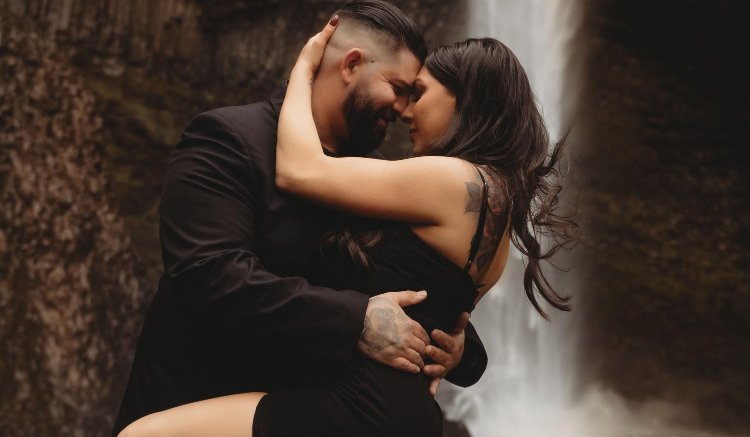 The Wedding Website of Giuliana Rarinca and Danny Quintero