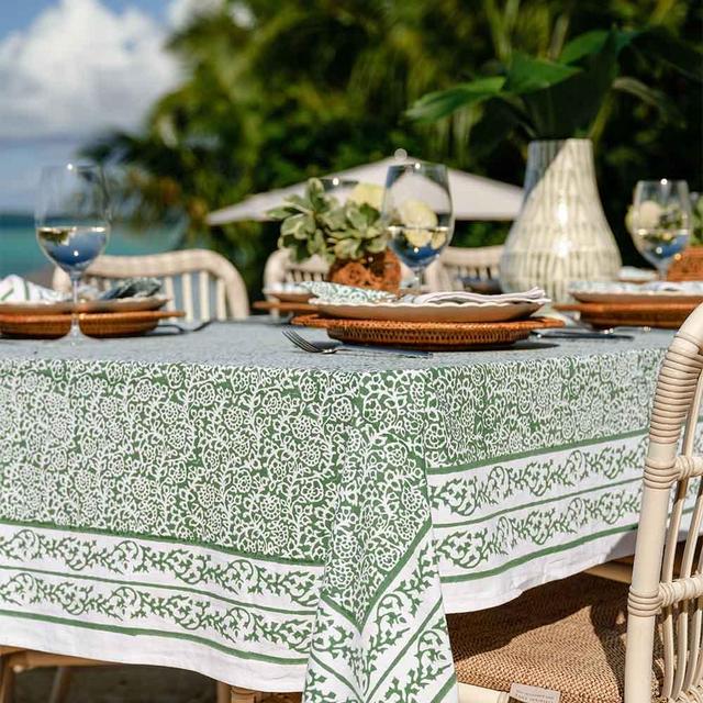 Tapestry green tablecloth