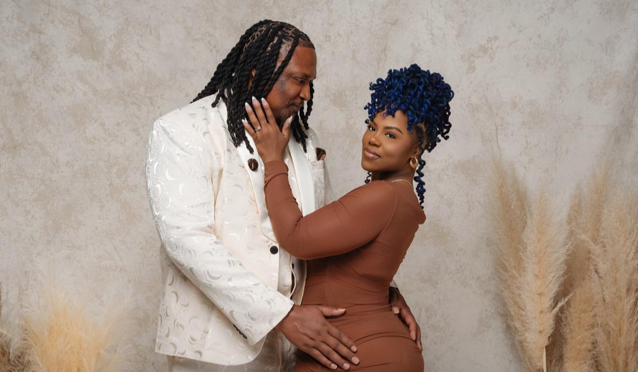 The Wedding Website of Alicia Barnes and Eric Banks