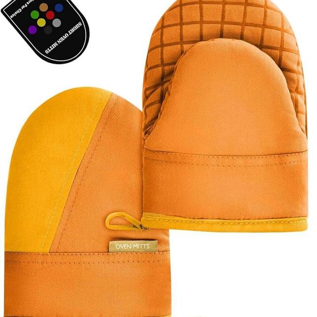 Mini Oven Mitts, Kitchen Oven Gloves Kitchen Mittens 500 Degrees Heat Resistant Baking Gloves, Non-Slip Silicone Surface with Hanging Loops Hot Gloves for Cooking, Baking, BBQ 1 Pair-Orange