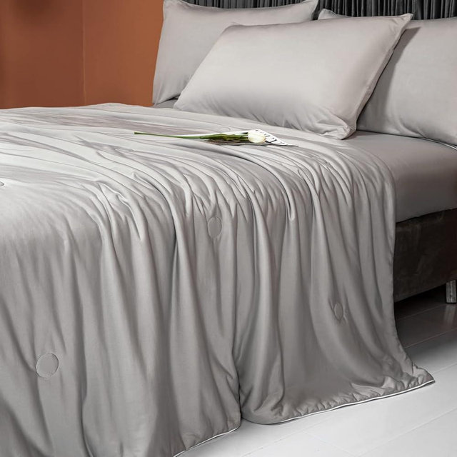 LLanCL Cooling Blankets for Hot Sleepers - Cool Like Ice Cream Lightweight Blanket for Summer with Double Side Cold, Cooling Comforter, Quilt, Fabric for Bed (90" x 90" Grey)