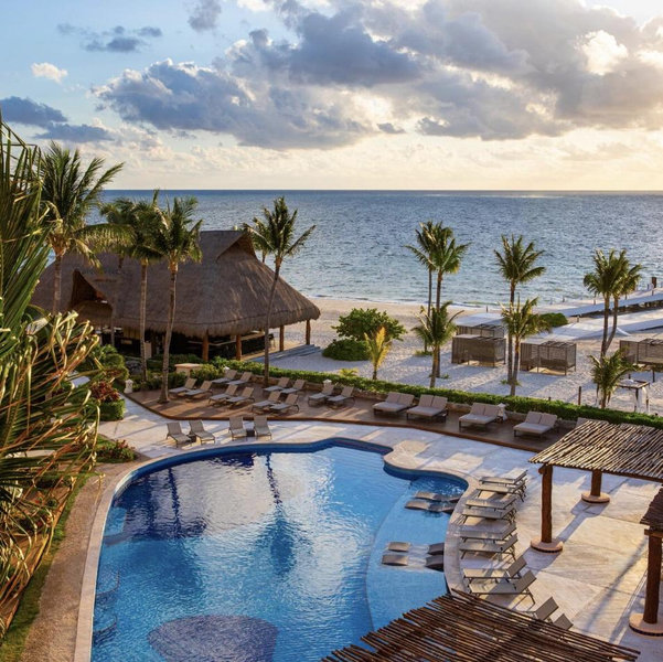 Honeymoon Resort