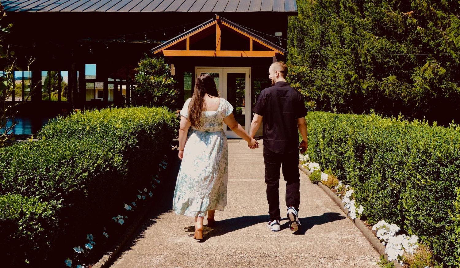 The Wedding Website of Lauren Taylor and Mason Cheek