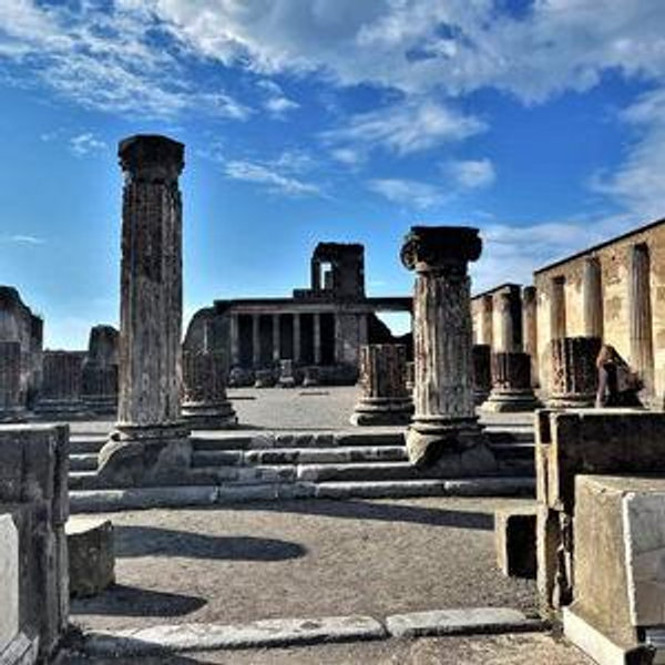 Pompeii & Vesuvius Day Tour