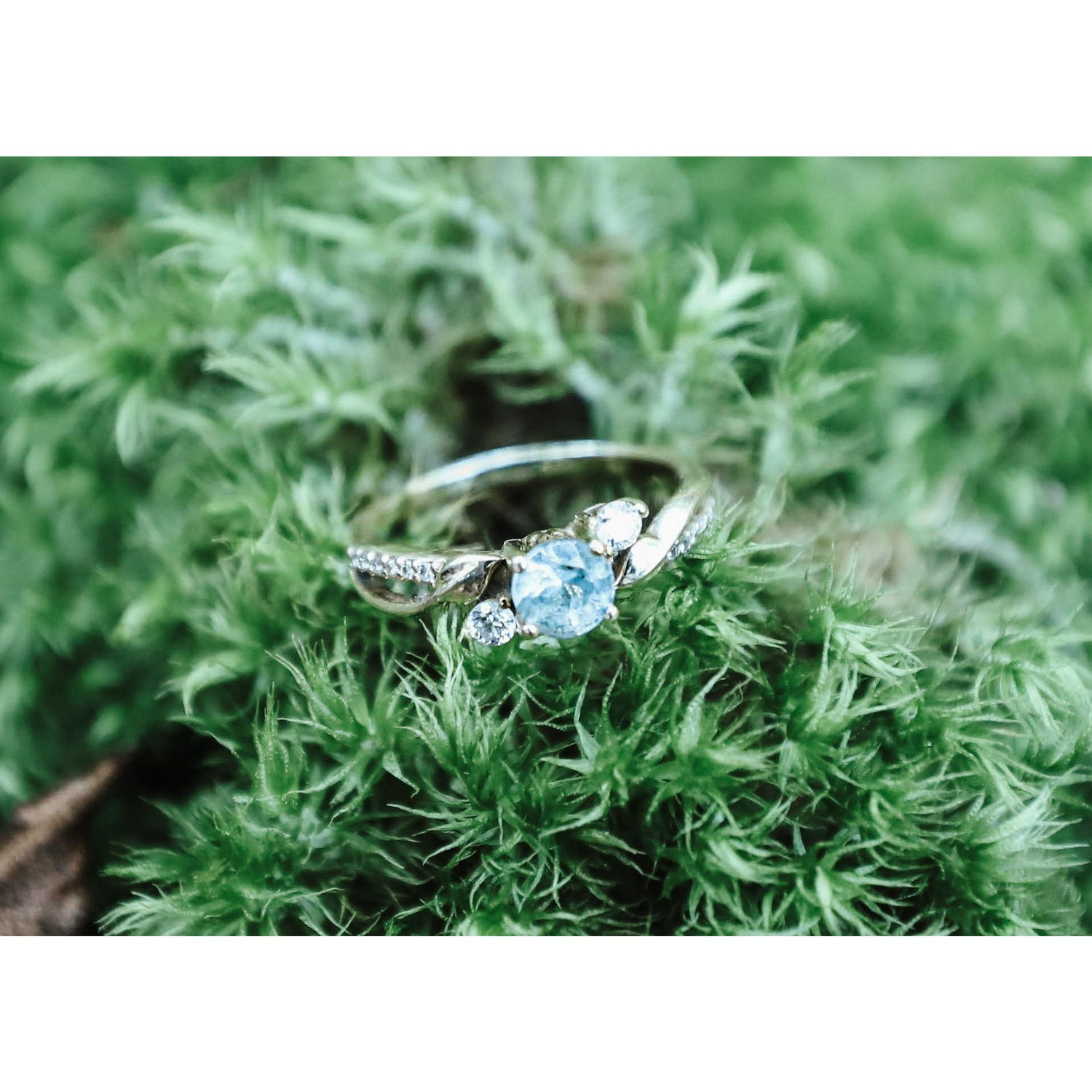 The beautiful ring Brock has gifted me for our engagement