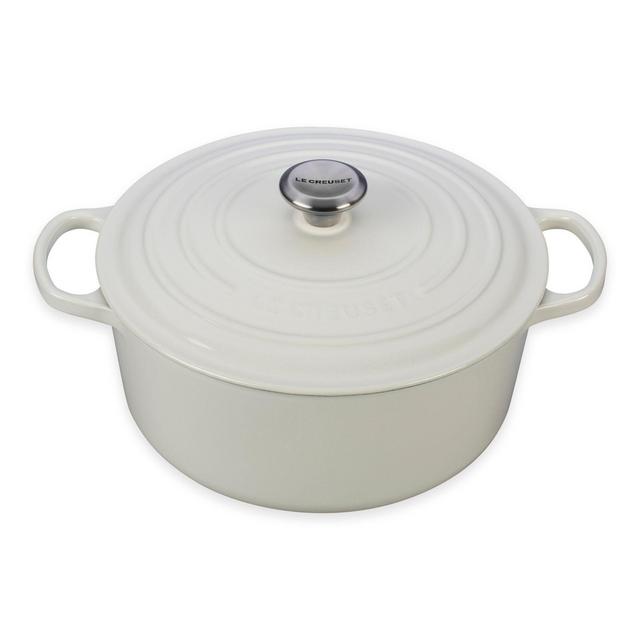 Le Creuset Signature 7.25 qt. Round Dutch Oven in White