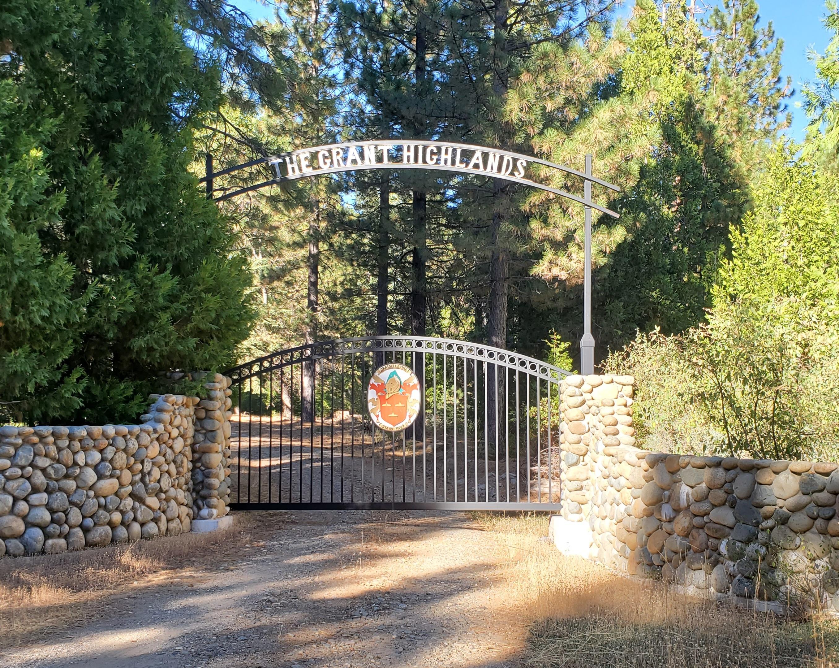 The Wedding Website of Kayla Yeoman and Collin Loken