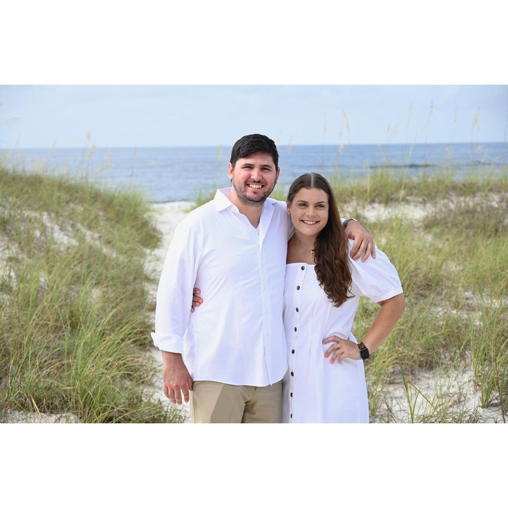 Family photos at Gulf Shores with the Symmes and Halberstadt families. July 2021.