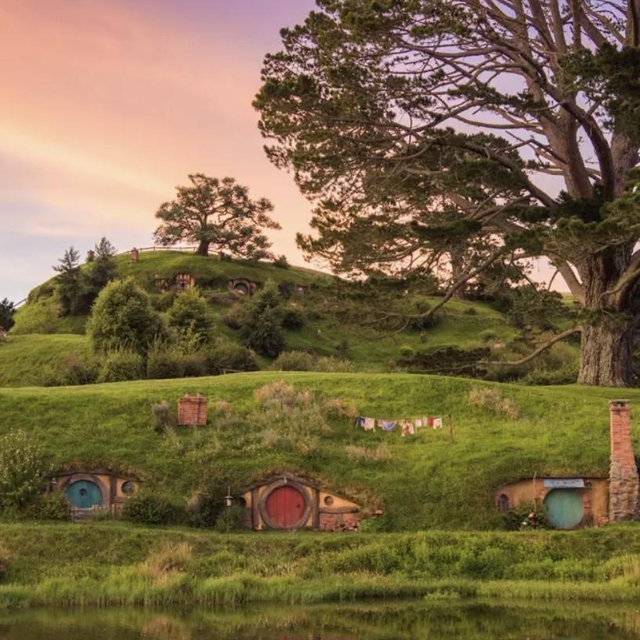 Hobbiton Movie Set Tour