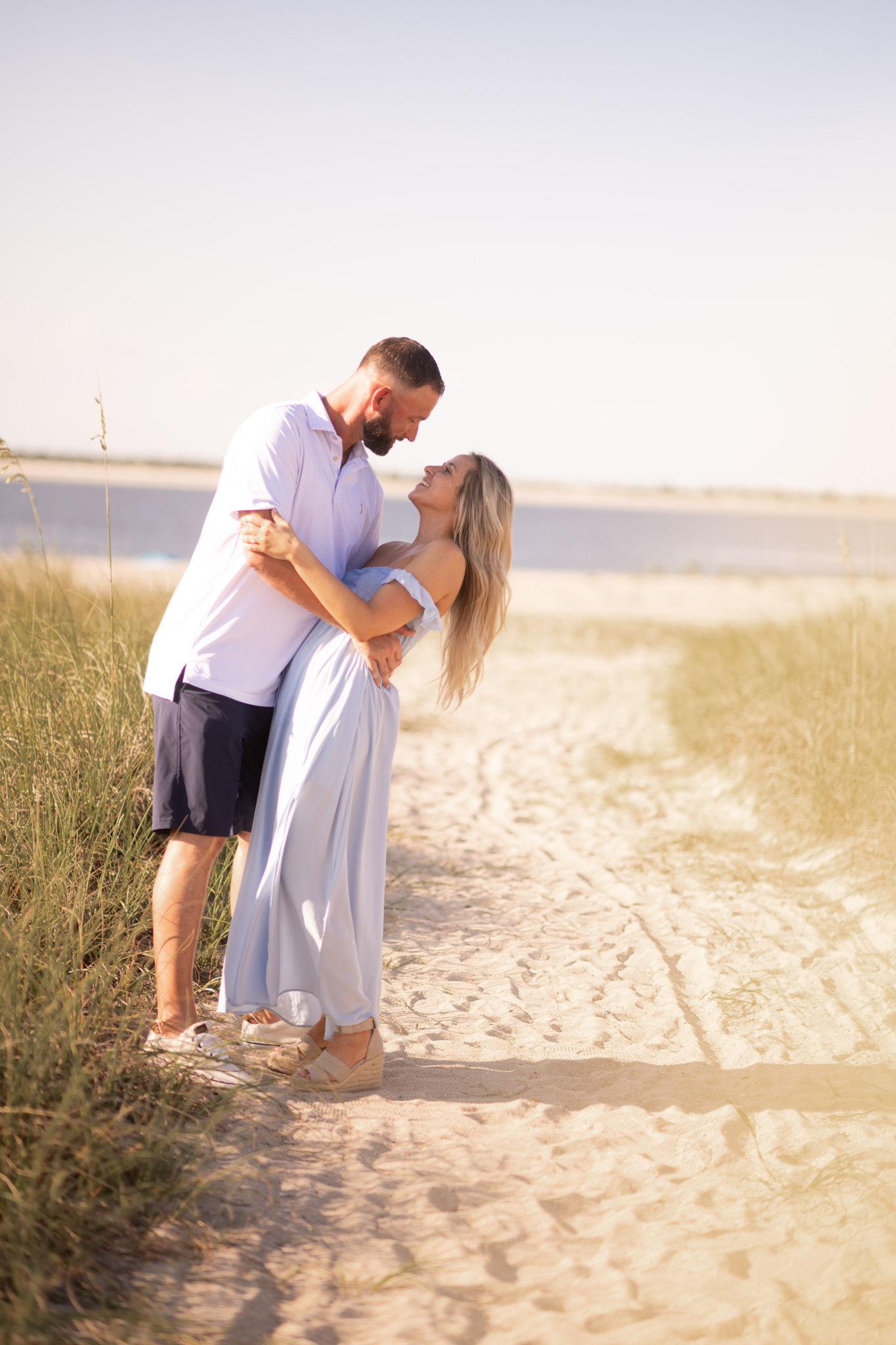 The Wedding Website of Suzanne Hoyt and Delza Smith