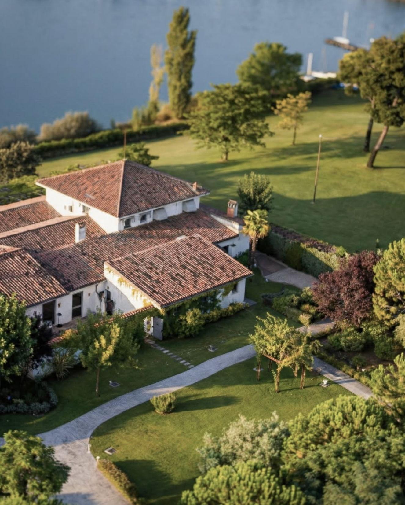 The Wedding Website of Raúl V.R and Alicia S.M