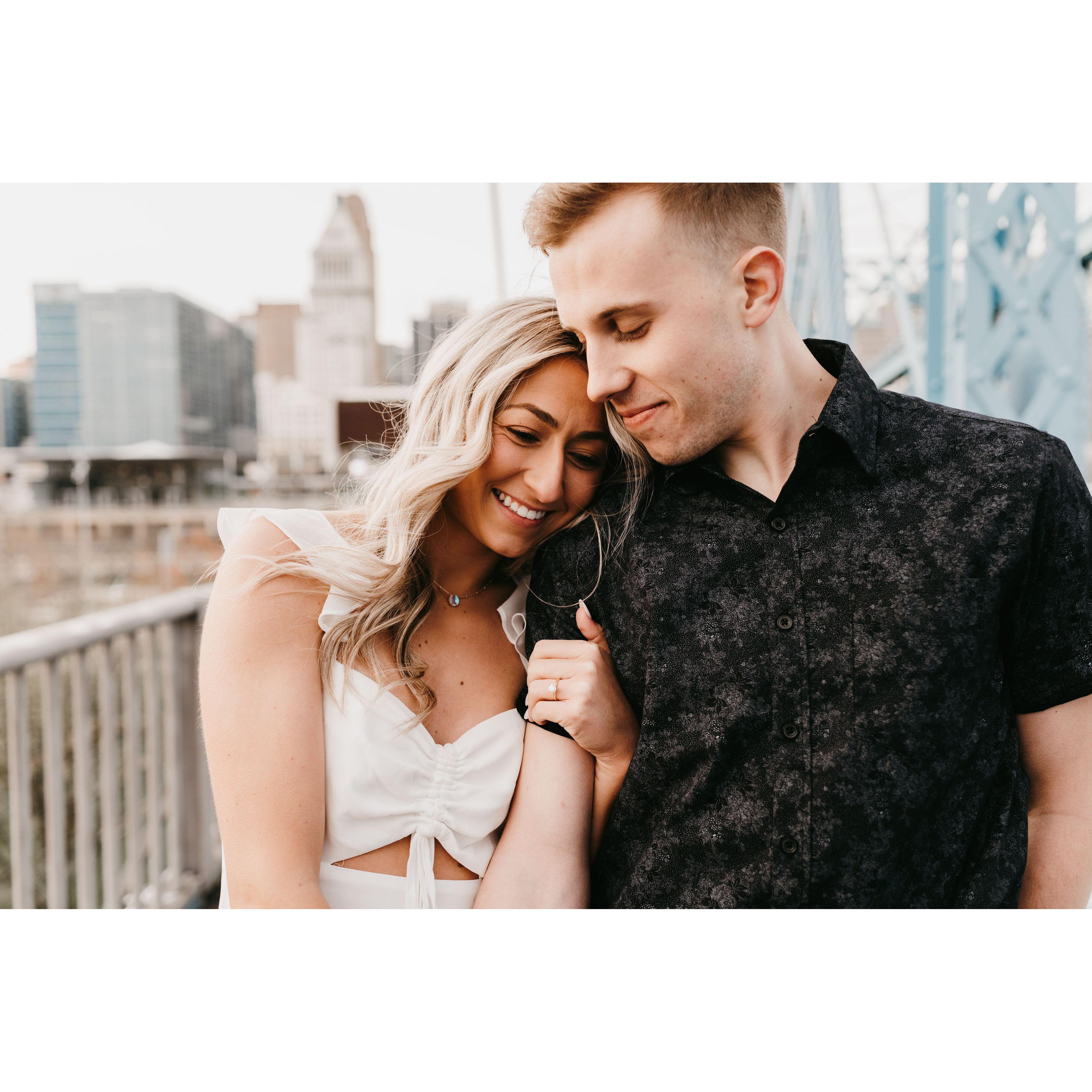 Engagement Photoshoot in downtown cincy