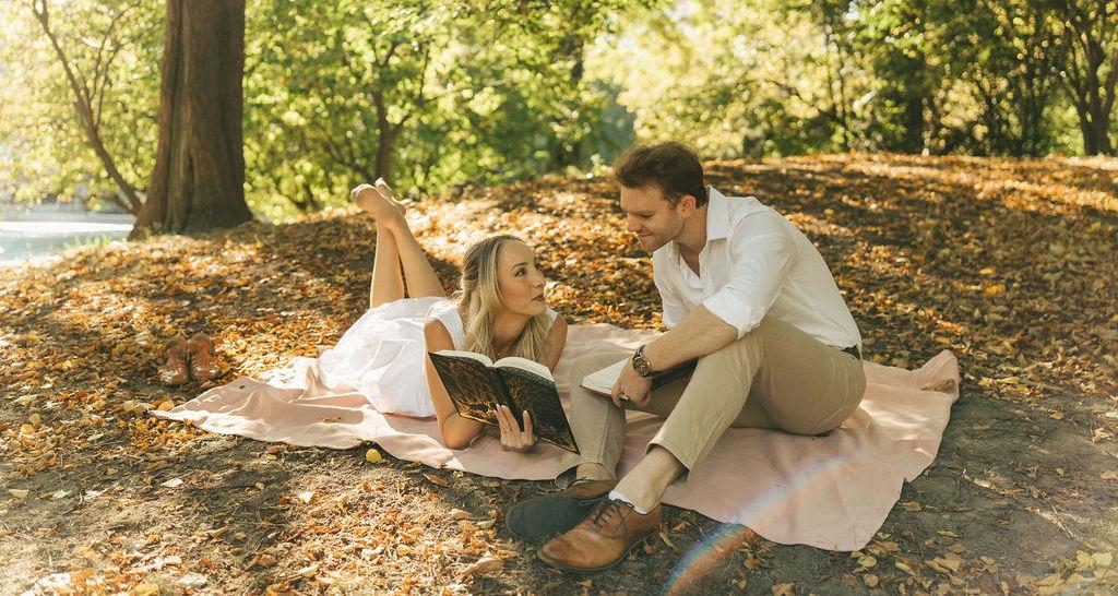 The Wedding Website of Victoria Eve Capdeville and Christian MacNeil Melhuish