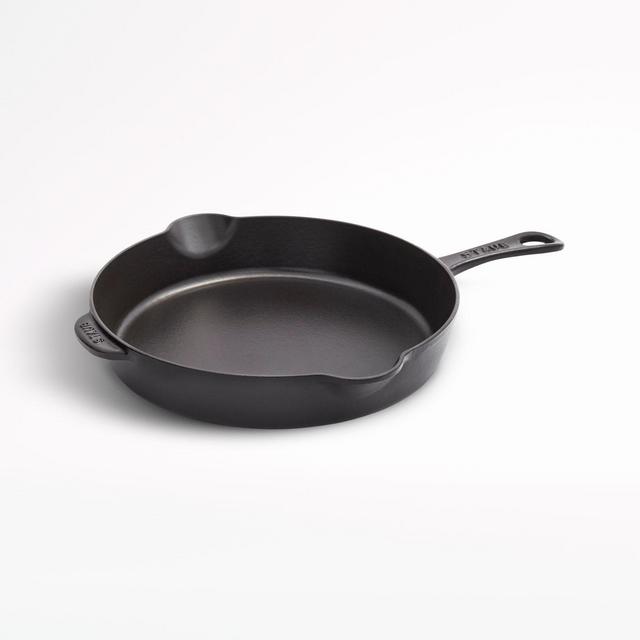 Staub ® 11" Matte Black Traditional Skillet