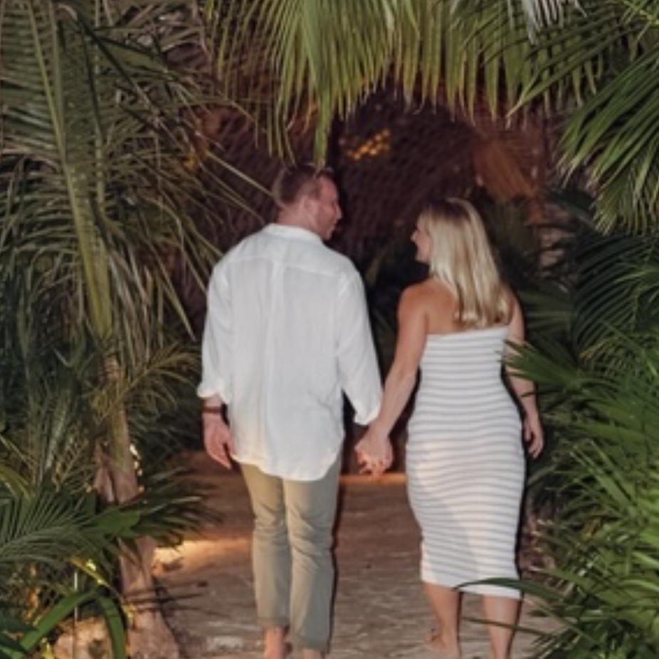 in Mexico with Abby’s family after getting engaged 💍