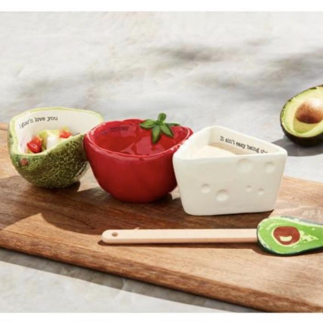 Guac Salsa Queso Triple Tidbit