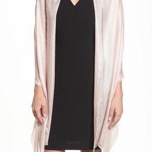 'Radiance' Eyelash Fringe Wrap - Silver