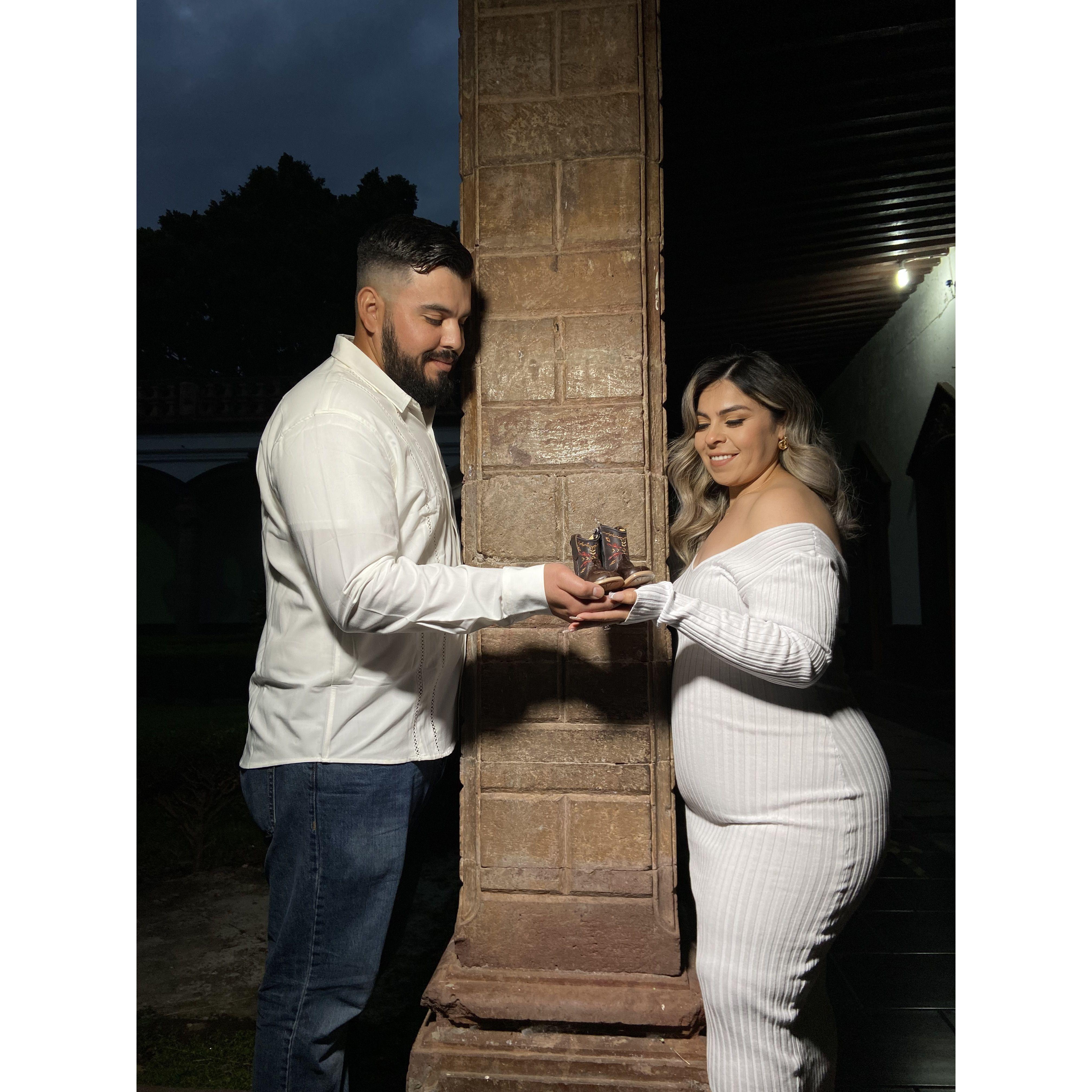 Our pregnancy announcement to everyone
