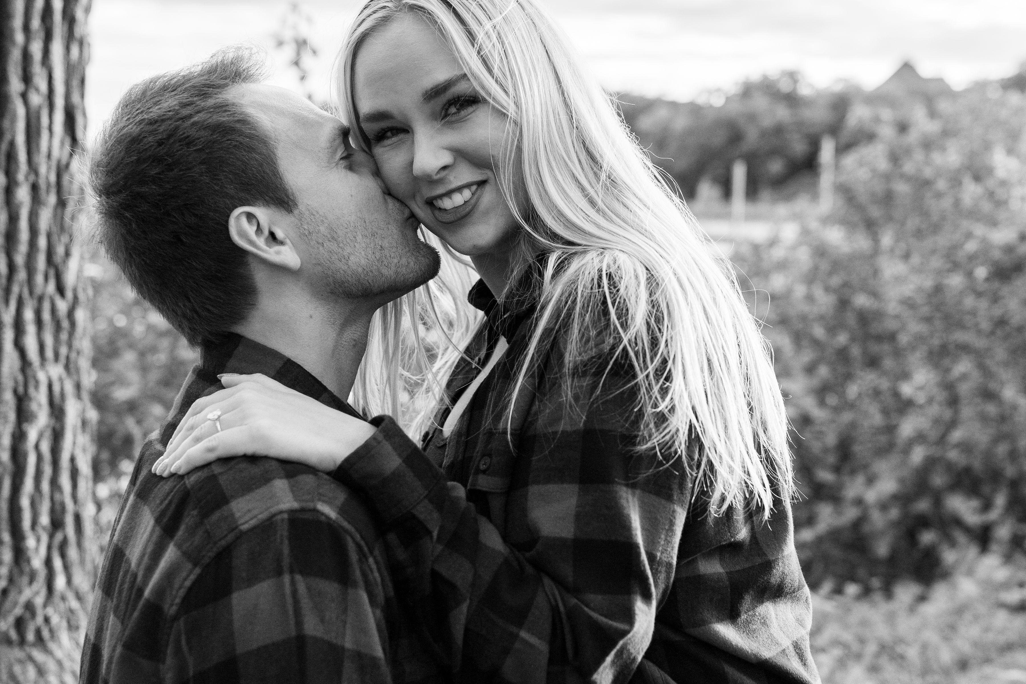 The Wedding Website of Jennifer Willert and Zach Thomson