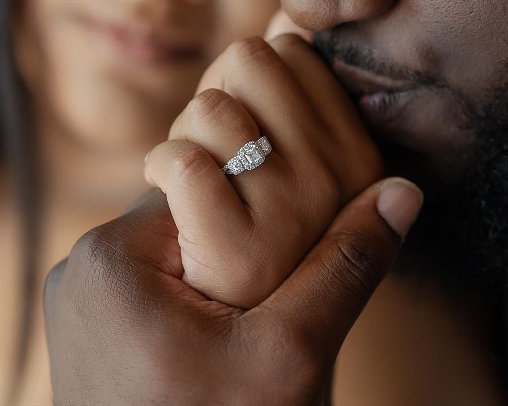 The Wedding Website of Ashlee Freelon and Devante Gray