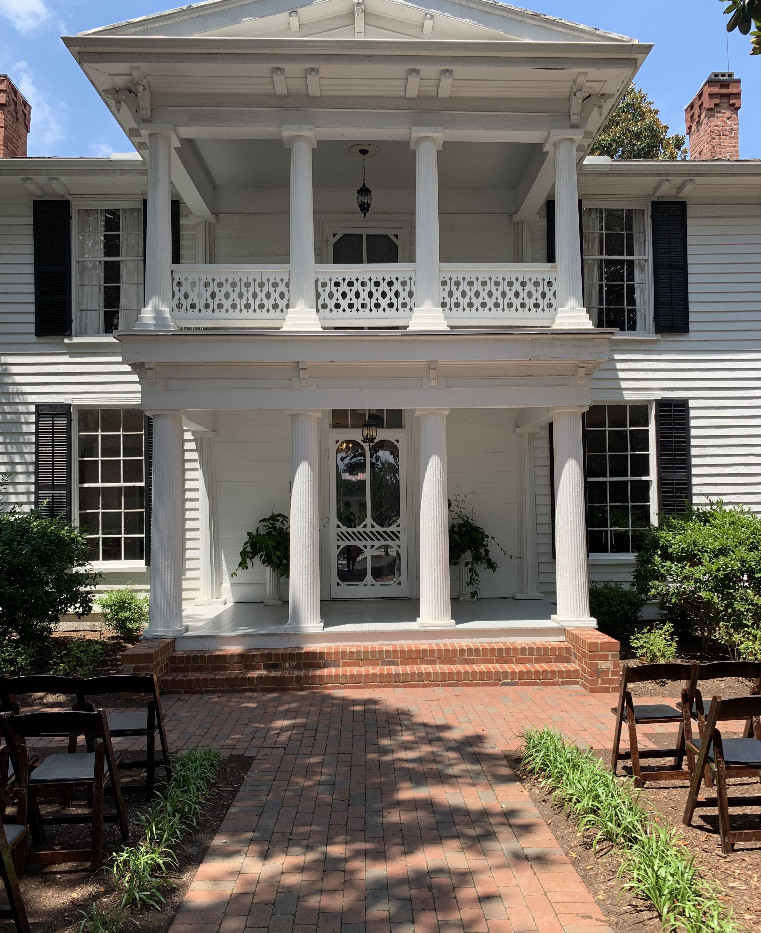 The Wedding Website of Carlie Smith and Jonathan Perricelli