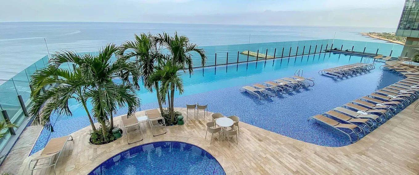 The Wedding Website of Nathaly Torres and Eric Quinones