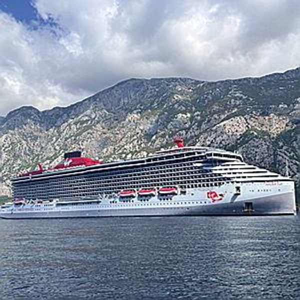 Honeymoon Cruise