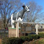 Antoinette the Dairy Cow statue