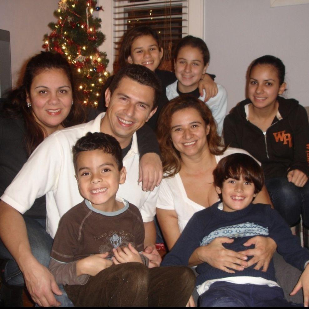 This is old. A Christmas celebration with the cousins.