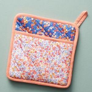 Liberty for Anthropologie Wiltshire Berry Pot Holder
