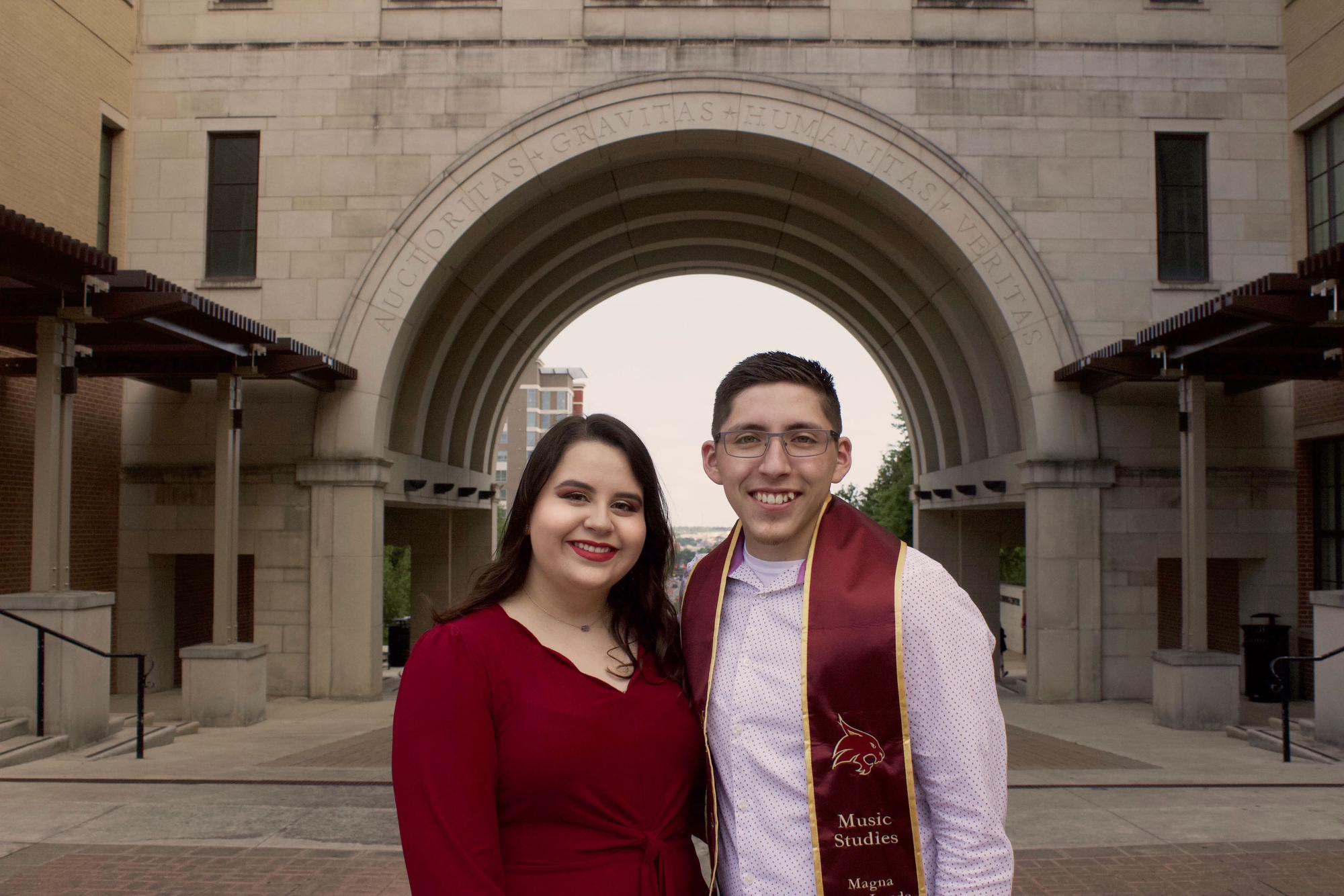 Alex’s graduation photo shoot 🐾👨‍🎓