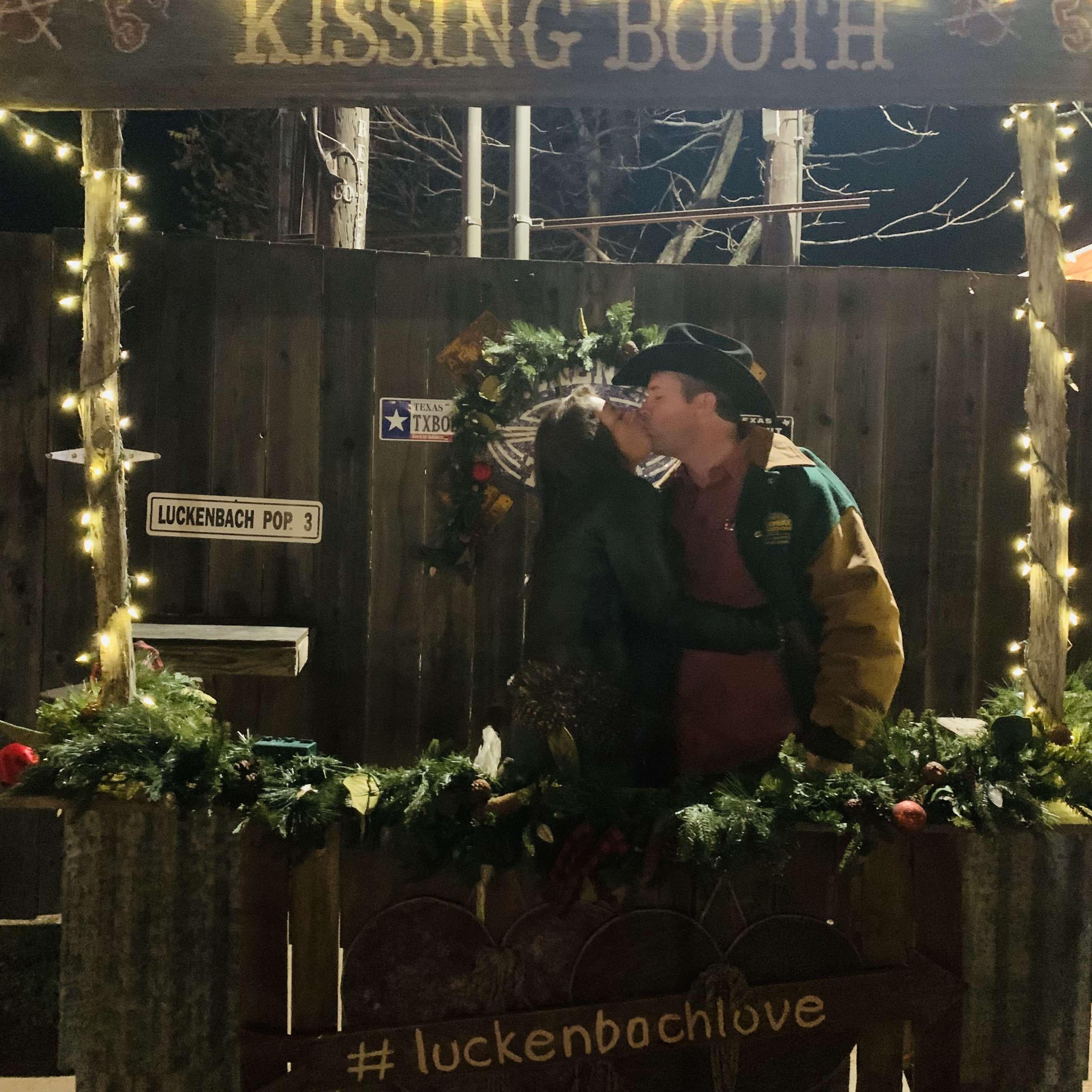 Luckenbach - November 2021