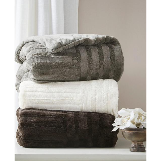 Madison Park Arctic 50" x 60" Checkerboard Ultra Plush Faux-Fur Down Alternative Throw