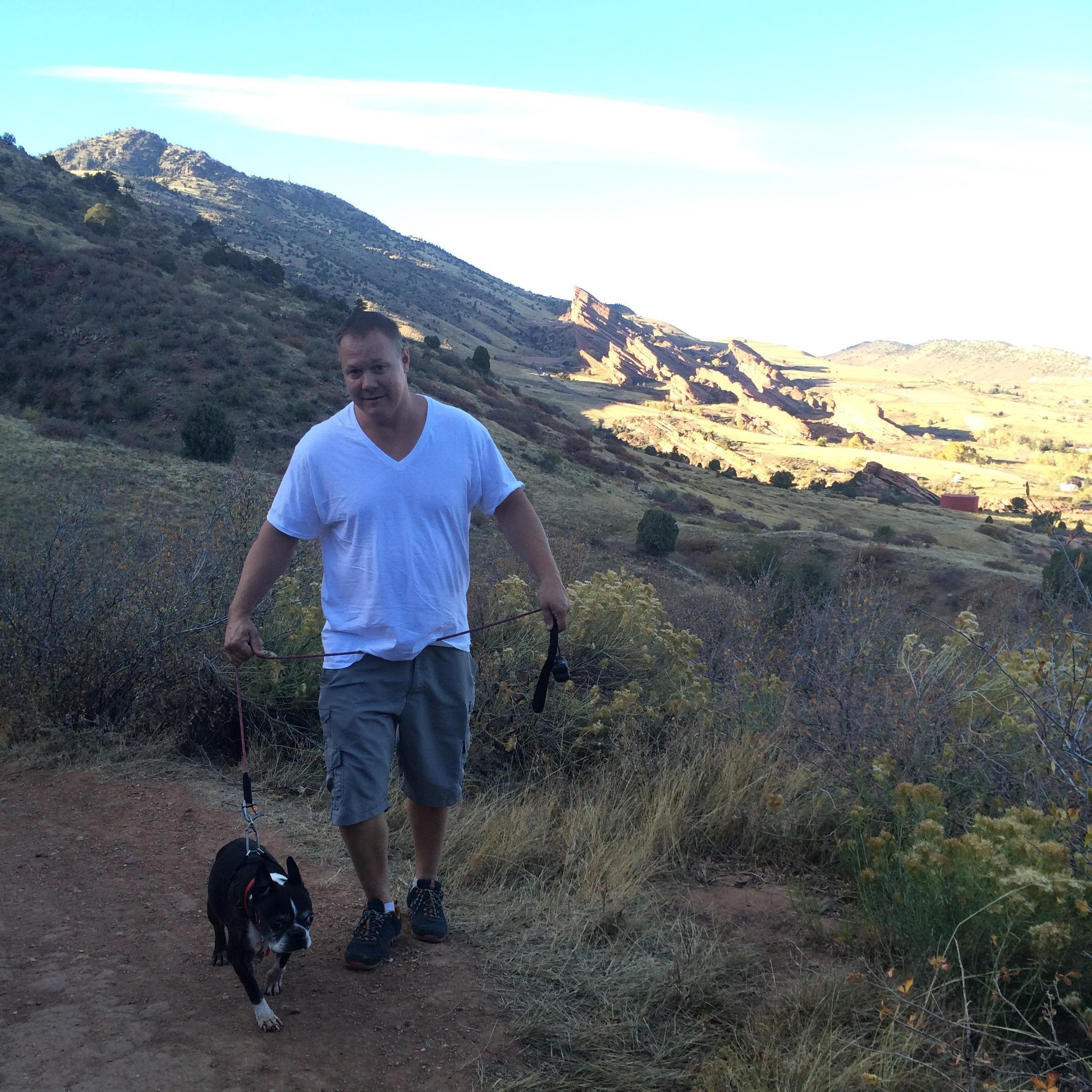 A wonderful hike that David convinced Jen to go on- turning out to be another confirmation that David was a wonderful man. He made sure "old man" Jimmy had a great adventure smelling everything.