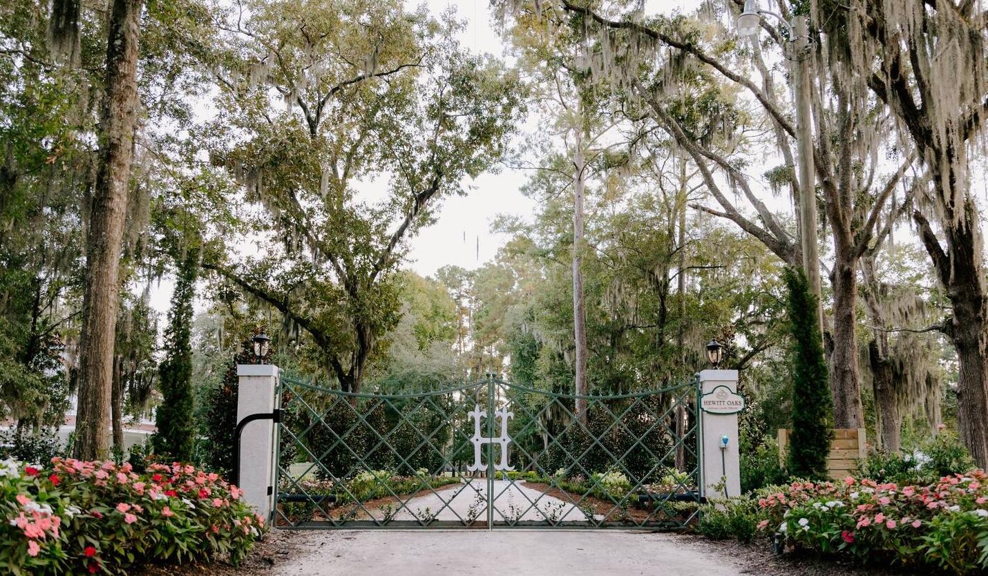 The Wedding Website of Alyssa Santos and Christopher Casanova