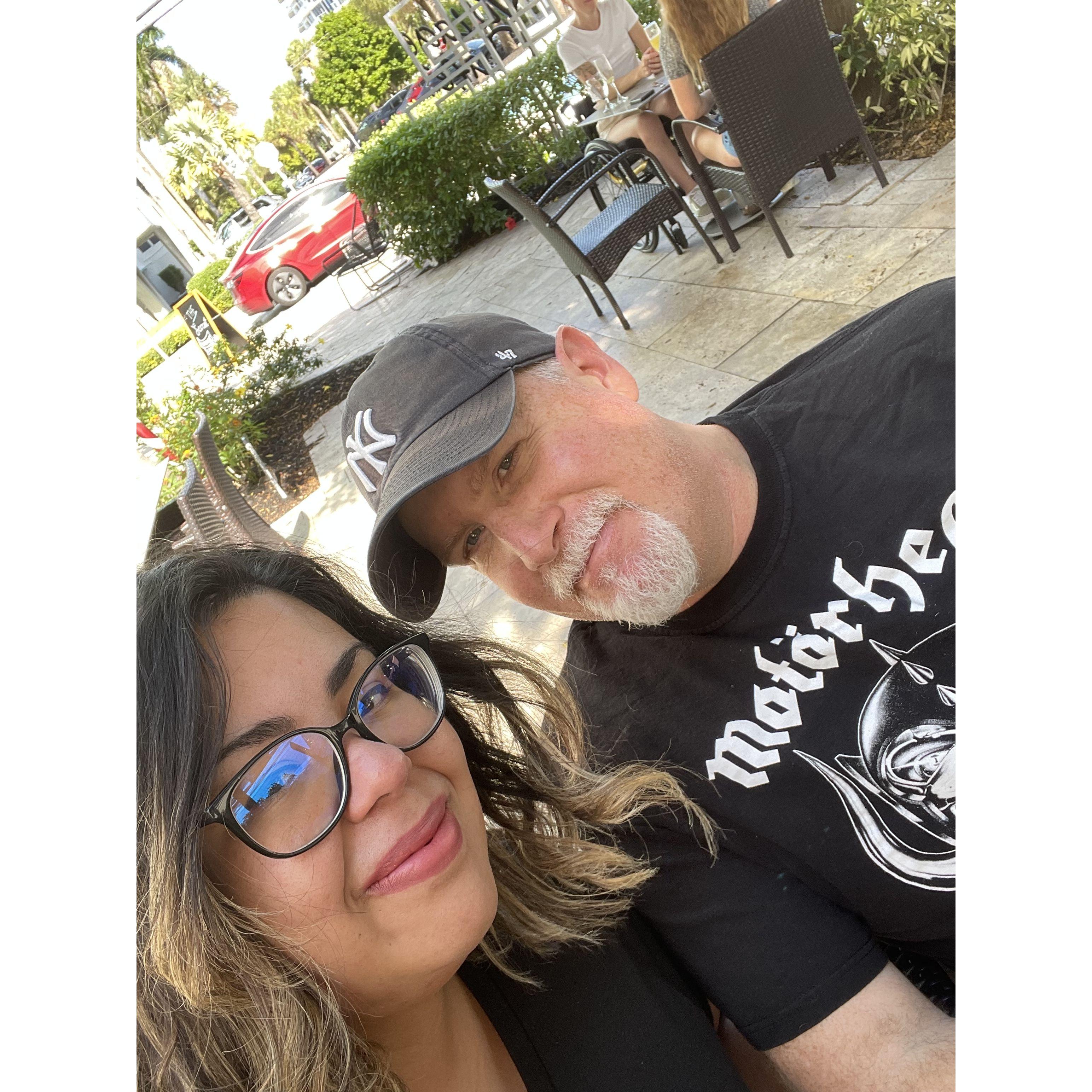 Our trip to Florida and I am meeting his sister for the first time and someone is in the oven🫣