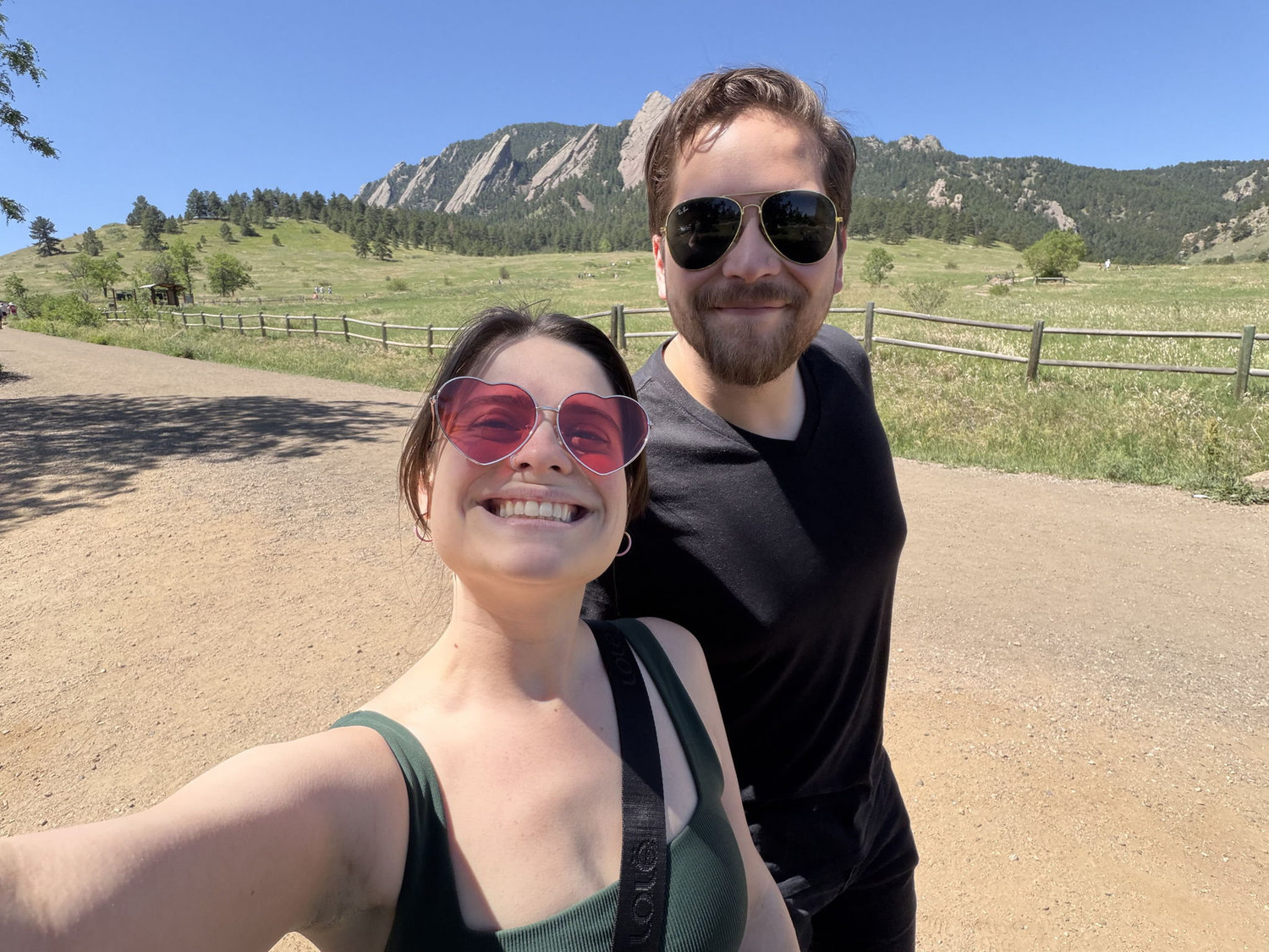 The Wedding Website of Hannah Schooner and Giancarlo Herrera